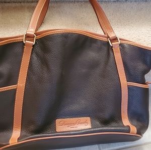 Dooney & Bourke purse